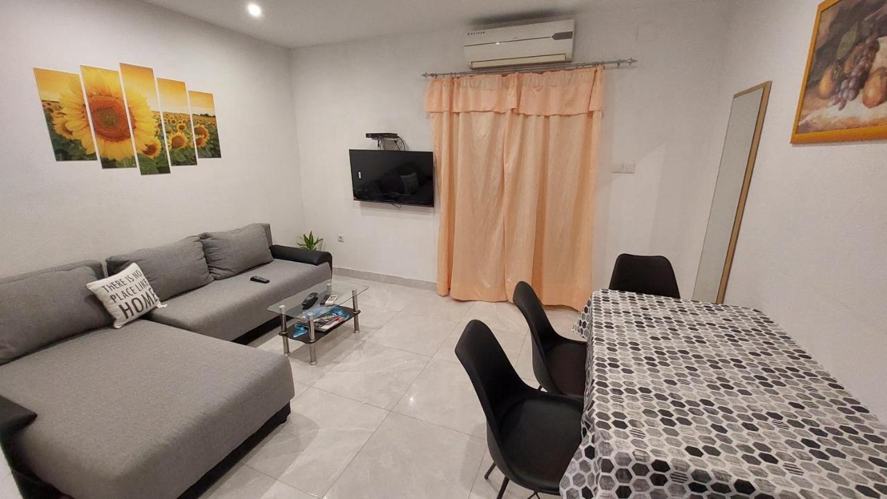 ברודאריצה Apartments Pletikosa מראה חיצוני תמונה