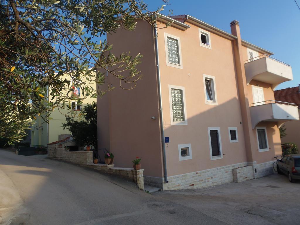 ברודאריצה Apartments Pletikosa מראה חיצוני תמונה